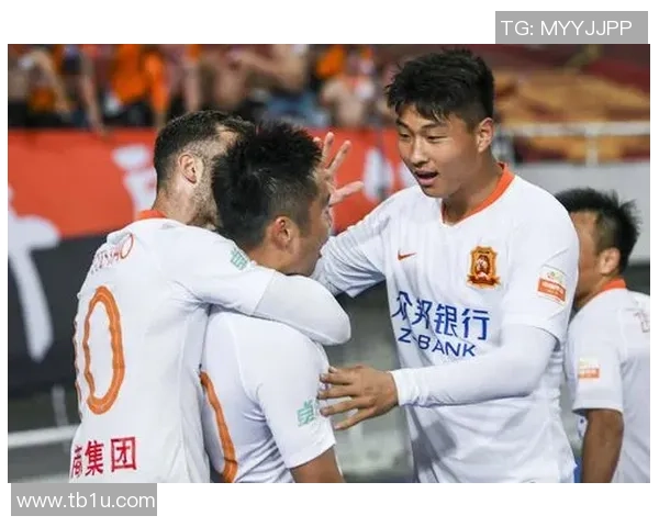 上海排球队以72分领跑钻石联赛积分榜展现强劲实力