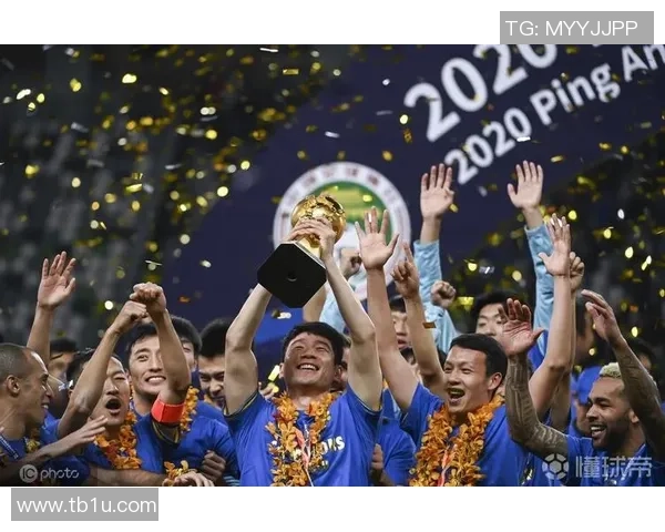 世界杯点评:广州篮球队展现出卓越灵活性与战术适应能力的精彩表现